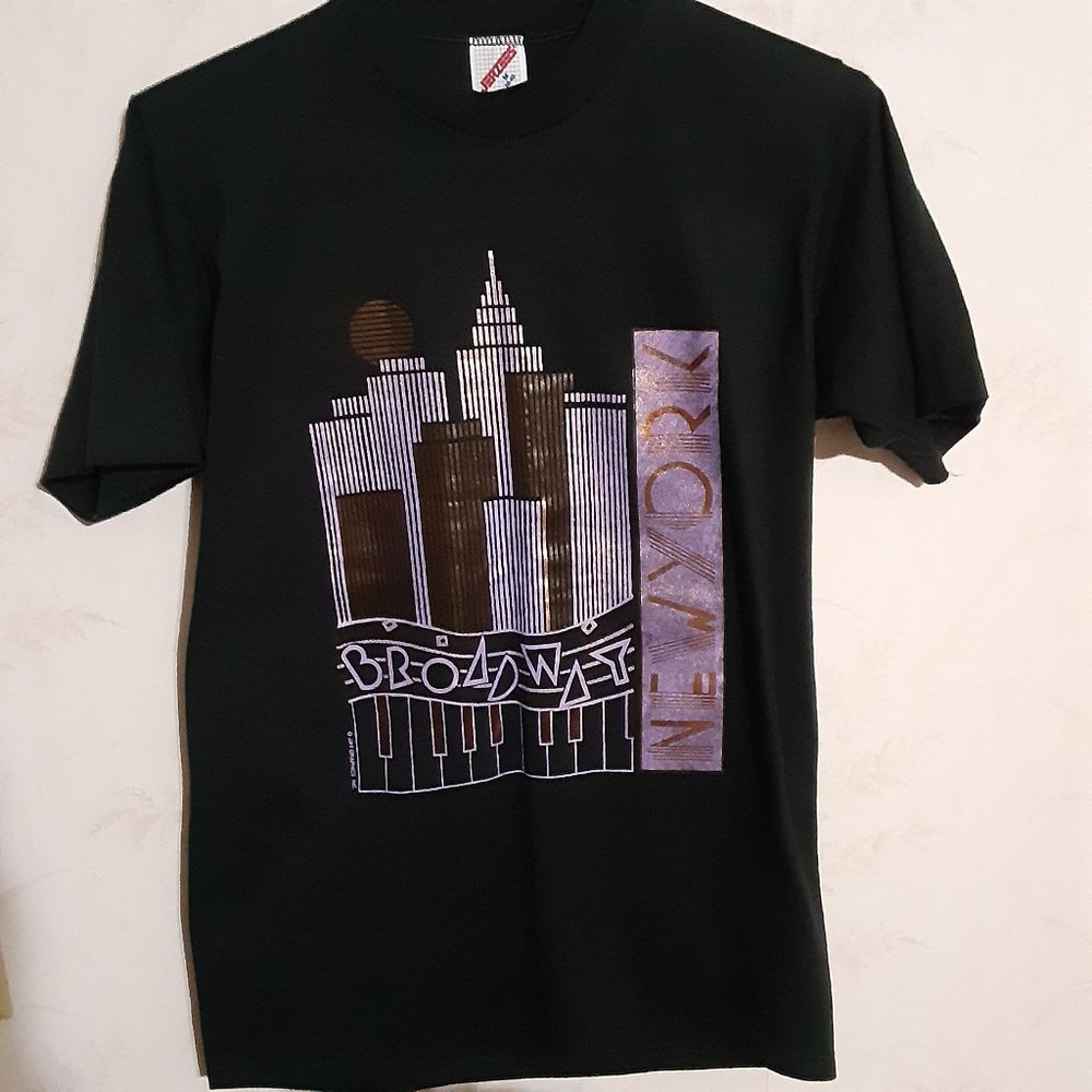 Vintage Jerzees Broadway New York City Women's Single Stitch Made in USA T Shirt